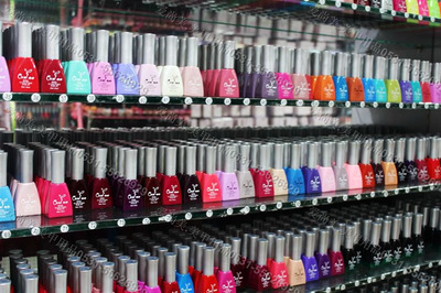 濟(jì)南市中雪之柔情化妝品批發(fā)部