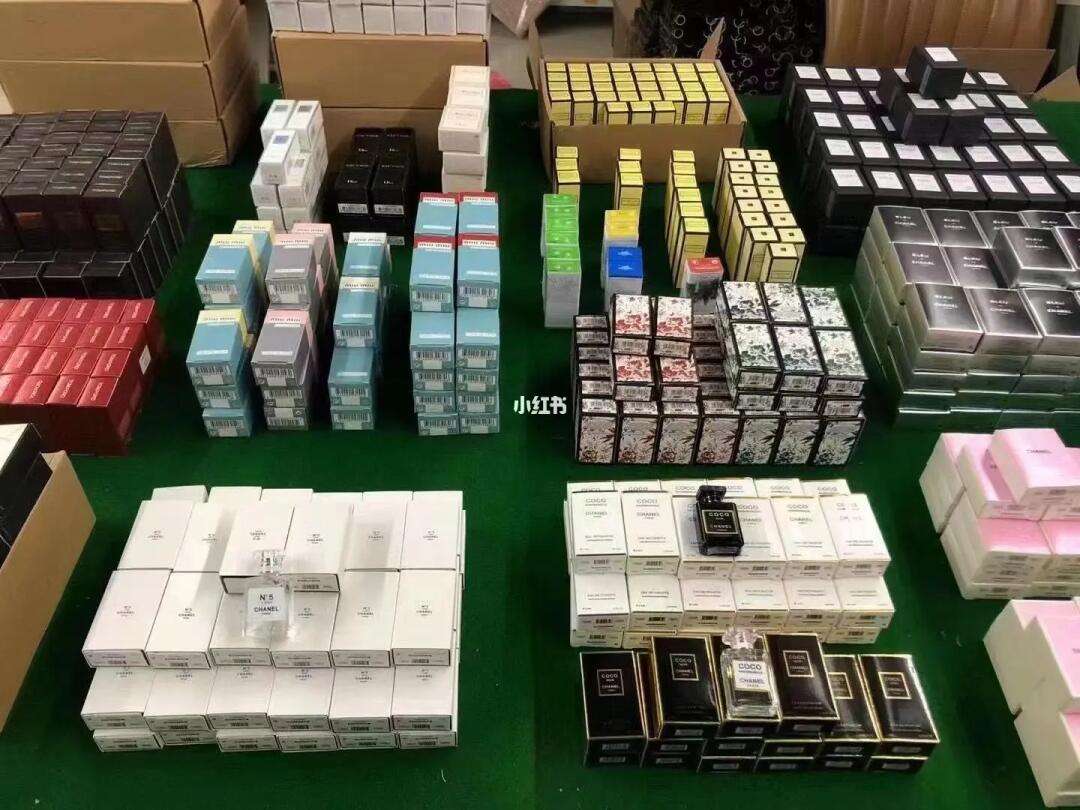 深圳華強(qiáng)北明通市場 美妝與五金批發(fā)的商業(yè)樞紐